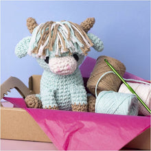 Load image into Gallery viewer, Hoooked X Creativ - Crochet Craft Kit - Amigurumi Mint / Beige Cow