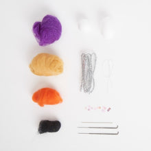 Load image into Gallery viewer, Simply Make - Halloween Needle Felting Kit - Spooky Spider