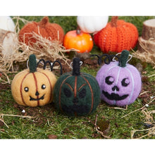 Load image into Gallery viewer, Simply Make - Halloween Needle Felting Kit - Pumpkin Trio