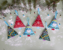 Load image into Gallery viewer, Simply Make - Felt Kit - Christmas Trees - 6 Pieces