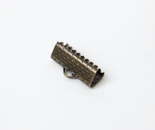 Load image into Gallery viewer, Trucraft – Bronze Dotted Jewellery Clamps: 16mm (Pack of 50)