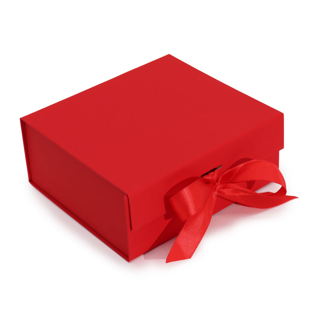 Luxury Gift Box - Red - Size Medium 20cm x 18cm x 8cm - Magnetic Closure