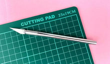 Load image into Gallery viewer, Dovecraft - Self Healing Cutting Mat &amp; Craft Knife Set
