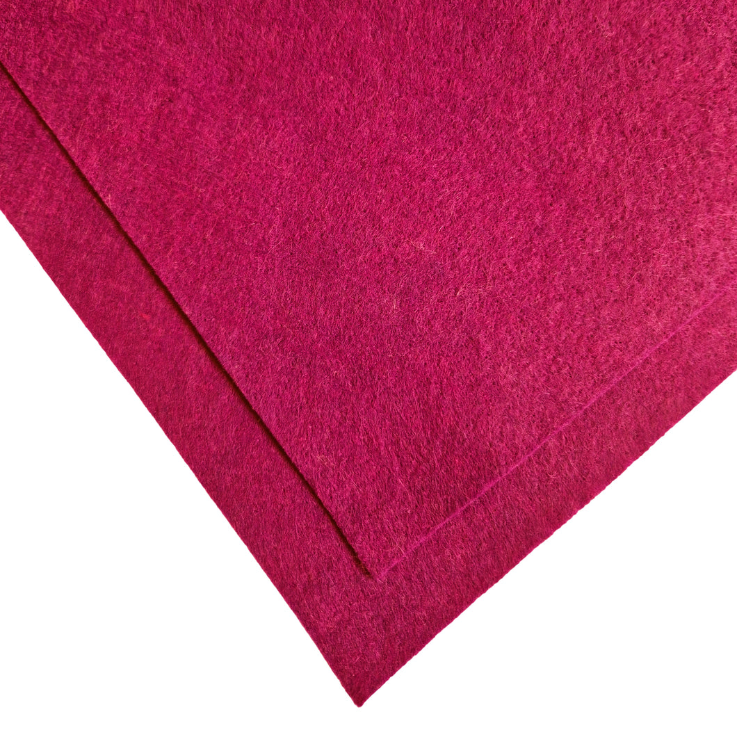 Trucraft - Premium Craft Felt - A4 Sheets - Cerise - Pack of 4