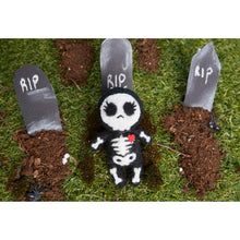 Load image into Gallery viewer, Simply Make - Halloween Needle Felting Kit - Skeleton
