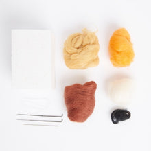 Load image into Gallery viewer, Simply Make - Halloween Needle Felting Kit - Pumpkin Pie
