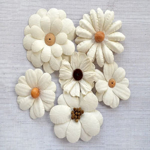 thecraftshop.net Italian Options - Handcrafted Beaded Paper Daisy Flowers - Ivory