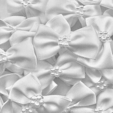 thecraftshop.net Trucraft - 3.5cm Satin Ribbon Pearl Bows - white - Pack of 10